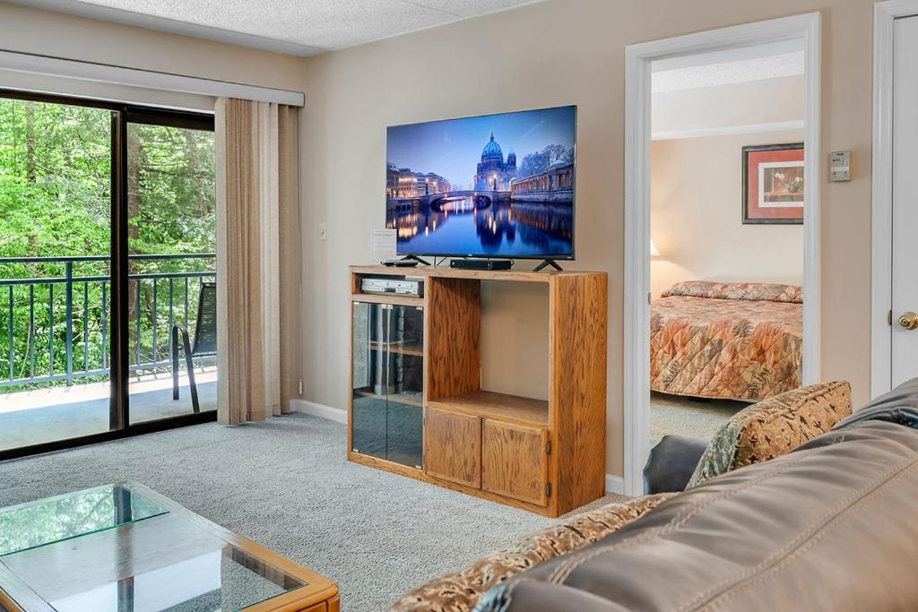 Park Place Condos แกตลิงเบิร์ก ภายนอก รูปภาพ